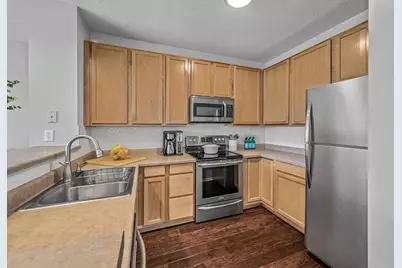 515 N 1st St #405, Minneapolis, MN 55401 - Photo 4