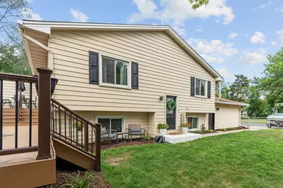 2728 111th Avenue NW, Coon Rapids, MN 55433 - Photo 2