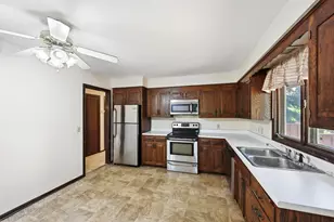 12275 W Timber Ln, Maple Grove, MN 55369 - Photo 24