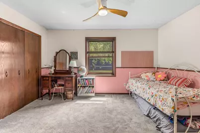 840 Hallam Avenue N, Mahtomedi, MN 55115 - Photo 12