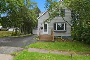 128 W Quince St, Duluth, MN 55811 - Photo 2