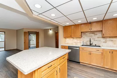 2100 Valkyrie Drive NW #301, Rochester, MN 55901 - Photo 4