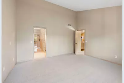 7063 Oak Pointe Curve, Bloomington, MN 55438 - Photo 12