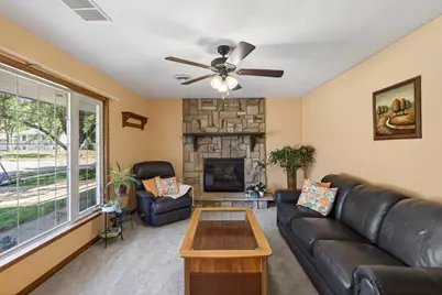 1094 Lowell Drive, Apple Valley, MN 55124 - Photo 6