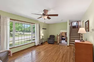 1094 Lowell Dr, Apple Valley, MN 55124 - Photo 10