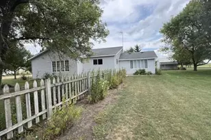 1010 Portland St, Villard, MN 56385 - Photo 8