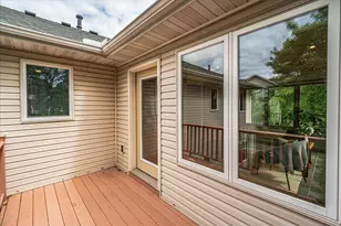 1060 Dennis St S, Maplewood, MN 55119 - Photo 26