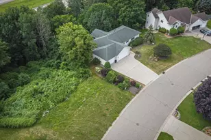 1060 Dennis St S, Maplewood, MN 55119 - Photo 72
