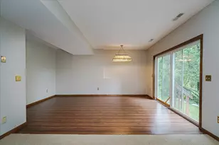 1060 Dennis St S, Maplewood, MN 55119 - Photo 20