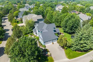 10930 Bent Water Ln, Woodbury, MN 55129 - Photo 6