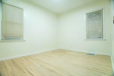 6133 Thomas Avenue S, Minneapolis, MN 55410 - Photo 18