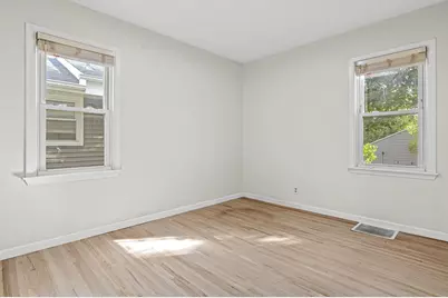 6133 Thomas Avenue S, Minneapolis, MN 55410 - Photo 16