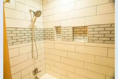 6133 Thomas Avenue S, Minneapolis, MN 55410 - Photo 22