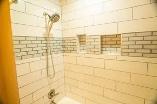 6133 Thomas Ave S, Minneapolis, MN 55410 - Photo 22