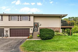 4113 Sylvia Ln S, Shoreview, MN 55126 - Photo 1