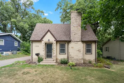 6922 Corvallis Avenue N, Crystal, MN 55428 - Photo 1
