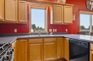 324 Birch St, Baldwin, WI 54002 - Photo 14