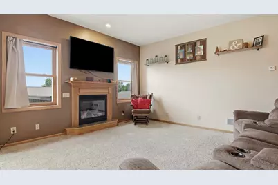 324 Birch Street, Baldwin, WI 54002 - Photo 6