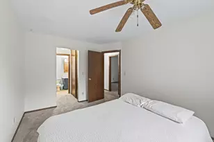 6025 79th Ave N, Brooklyn Park, MN 55443 - Photo 14