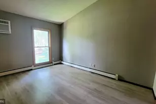 110276 Village Rd, Chaska, MN 55318 - Photo 12