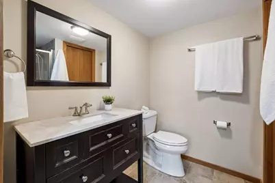 2400 W 110th Street, Bloomington, MN 55431 - Photo 24