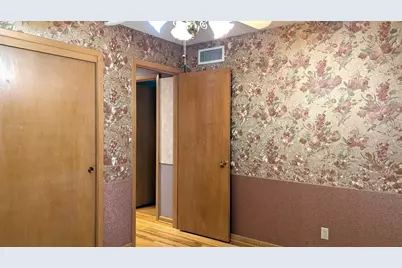 312 Maywood Avenue, Eagle Lake, MN 56024 - Photo 24