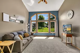 605 Lake Anna Dr, Avon, MN 56310 - Photo 10