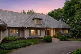 5950 Boulder Bridge Ln, Excelsior, MN 55331 - Photo 4