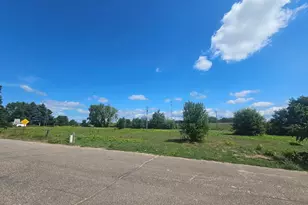 33375 Rochester St NE, Cambridge, MN 55008 - Photo 1