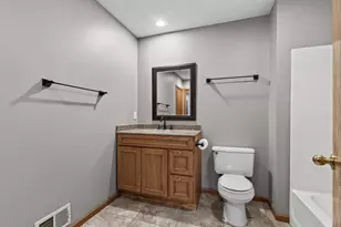 14098 Plymouth Ave S, Burnsville, MN 55337 - Photo 24