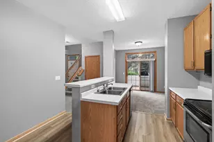 14098 Plymouth Ave S, Burnsville, MN 55337 - Photo 18