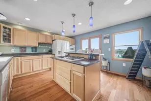209 3rd St, Hudson, WI 54016 - Photo 8