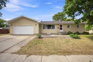 2101 20th St S, Moorhead, MN 56560 - Photo 1
