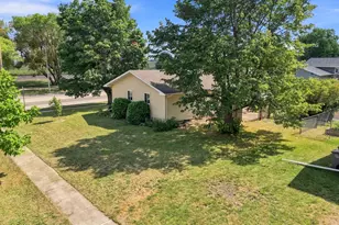 2101 20th St S, Moorhead, MN 56560 - Photo 34
