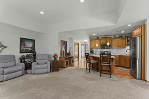 820 Willow Dr, Hutchinson, MN 55350 - Photo 20