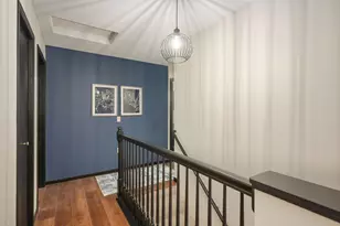 2441 Oakridge Cir, Hudson, WI 54016 - Photo 10
