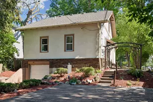 2323 Ilion Ave N, Minneapolis, MN 55411 - Photo 30