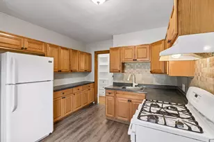 2323 Ilion Ave N, Minneapolis, MN 55411 - Photo 6
