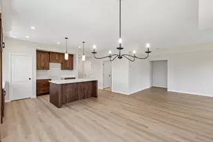 2015 Erie Dr, Northfield, MN 55057 - Photo 16