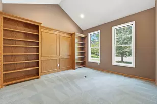 2715 Edgewater Bay, Woodbury, MN 55125 - Photo 24