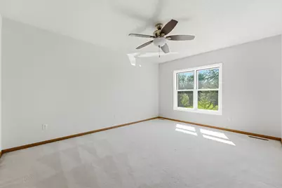 2715 Edgewater Bay, Woodbury, MN 55125 - Photo 20
