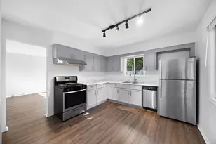 5936 Washburn Ave S, Minneapolis, MN 55410 - Photo 34