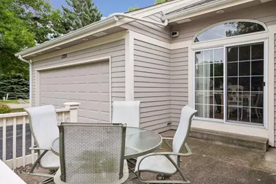 1724 Donegal Drive, Woodbury, MN 55125 - Photo 4