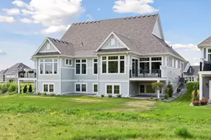87 Spring Farm Rd, North Oaks, MN 55127 - Photo 24