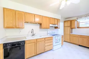 514 W 2nd Ave, Keewatin, MN 55753 - Photo 24