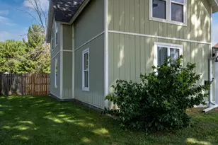 419 N 1st St, New Richmond, WI 54017 - Photo 8