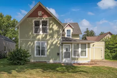 419 N 1st Street, New Richmond, WI 54017 - Photo 2