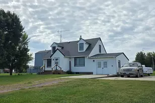 206 E Main St, Wanda, MN 56294 - Photo 2