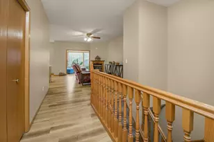 1105 Iris Dr, White Bear Lake, MN 55127 - Photo 2
