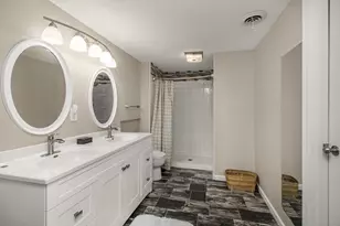 1105 Iris Dr, White Bear Lake, MN 55127 - Photo 24
